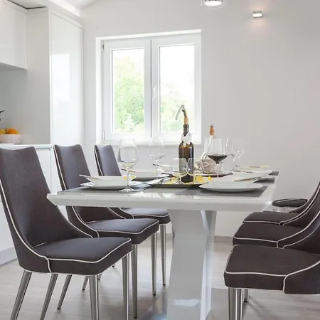 Villa Retro Fusion A Luxury In *