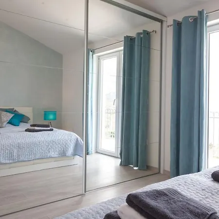 Retro Fusion A Luxury In *