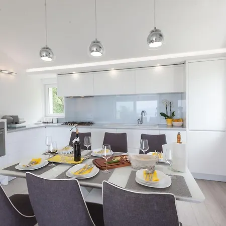 Villa Retro Fusion A Luxury In *